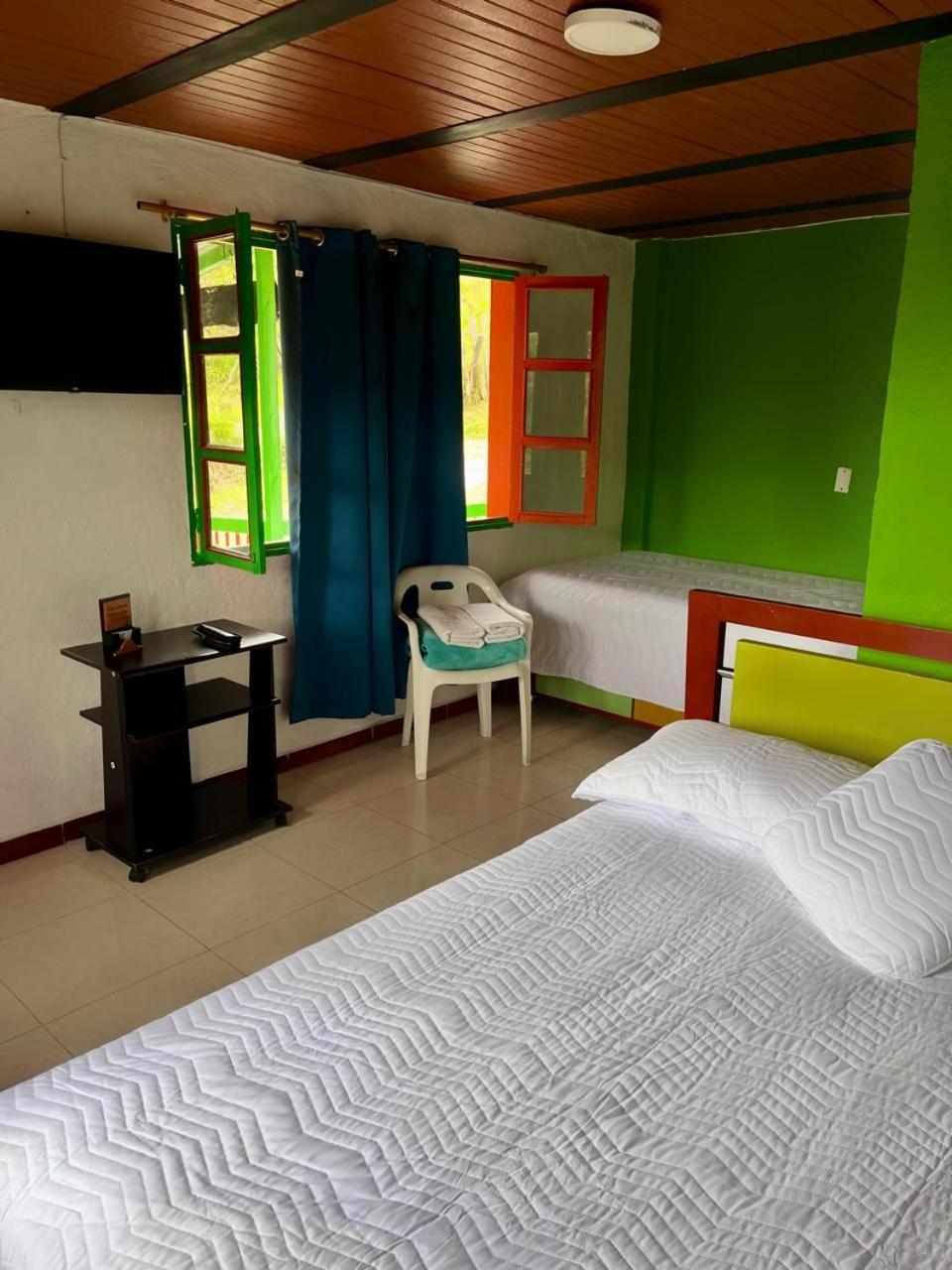 Hostal Bamboo Salento Bagian luar foto
